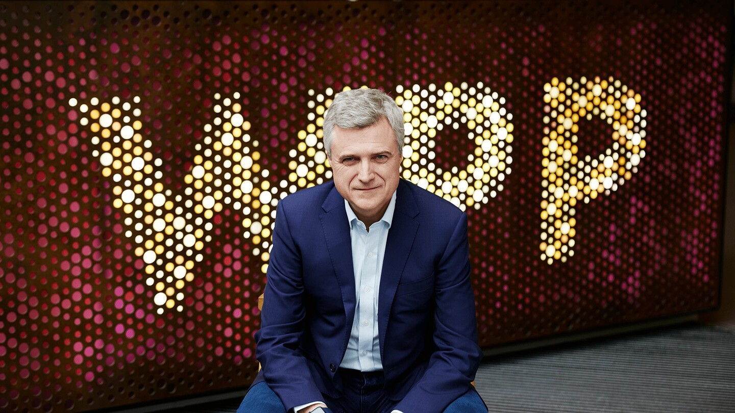 4. Mark Read. Source - WPP.jpg